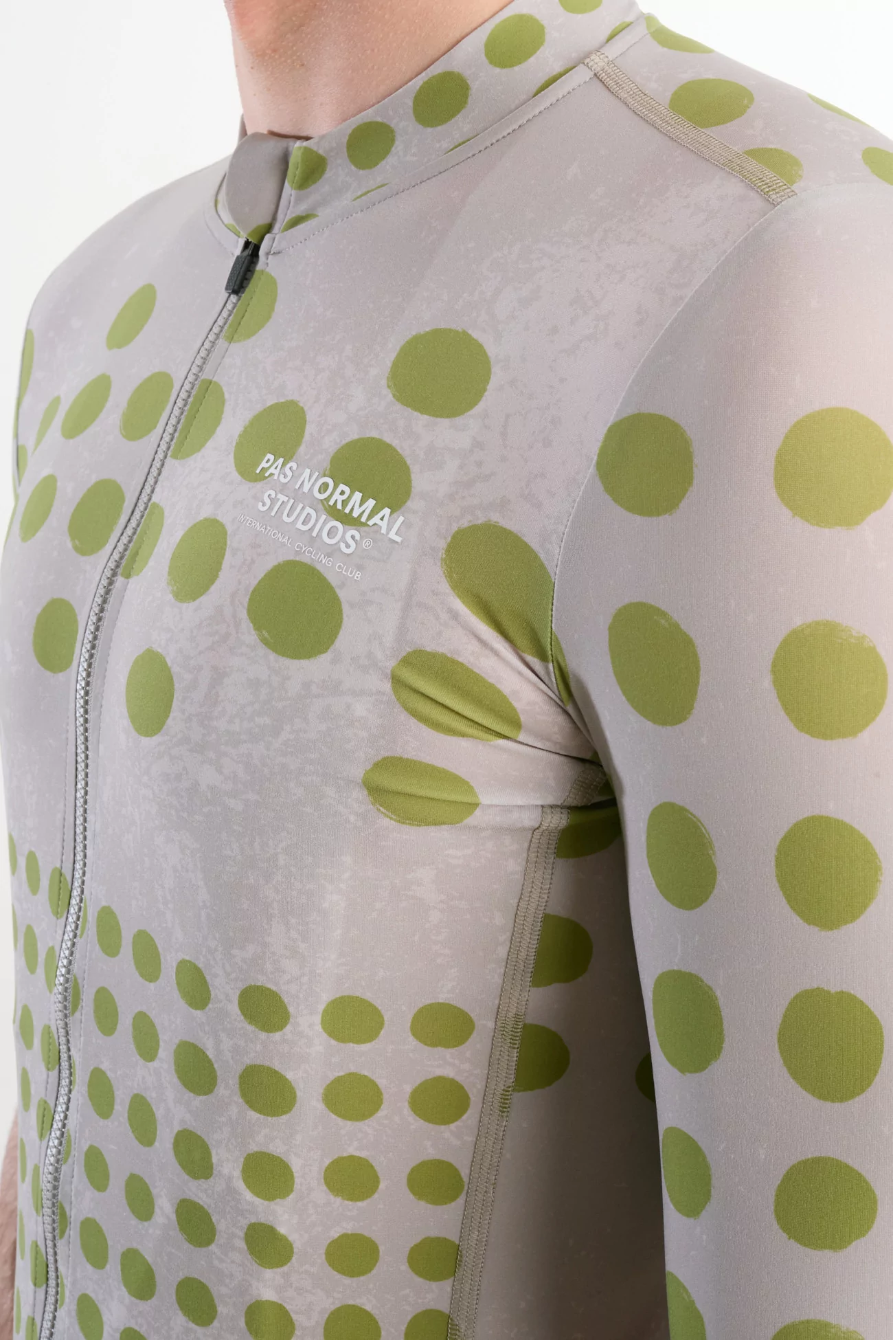 Essential Cycling Jersey – Dot Bone | Centre Commercial